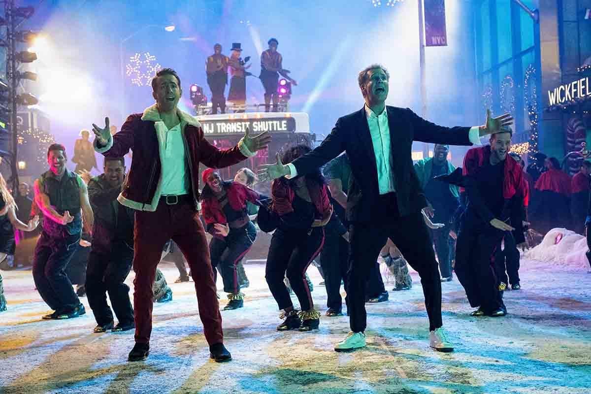 «В духе рождества» (Spirited, 2022)