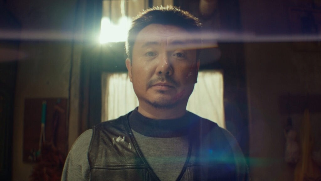 Кадр из фильма «Миллиардер в трущобах»